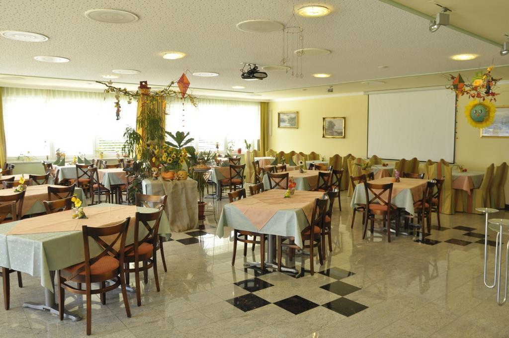 Hotel Martina Telfs Buitenkant foto